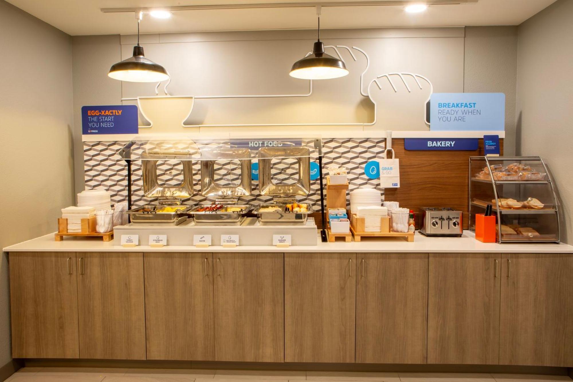 Holiday Inn Express & Suites Sioux City-South By Ihg Esterno foto