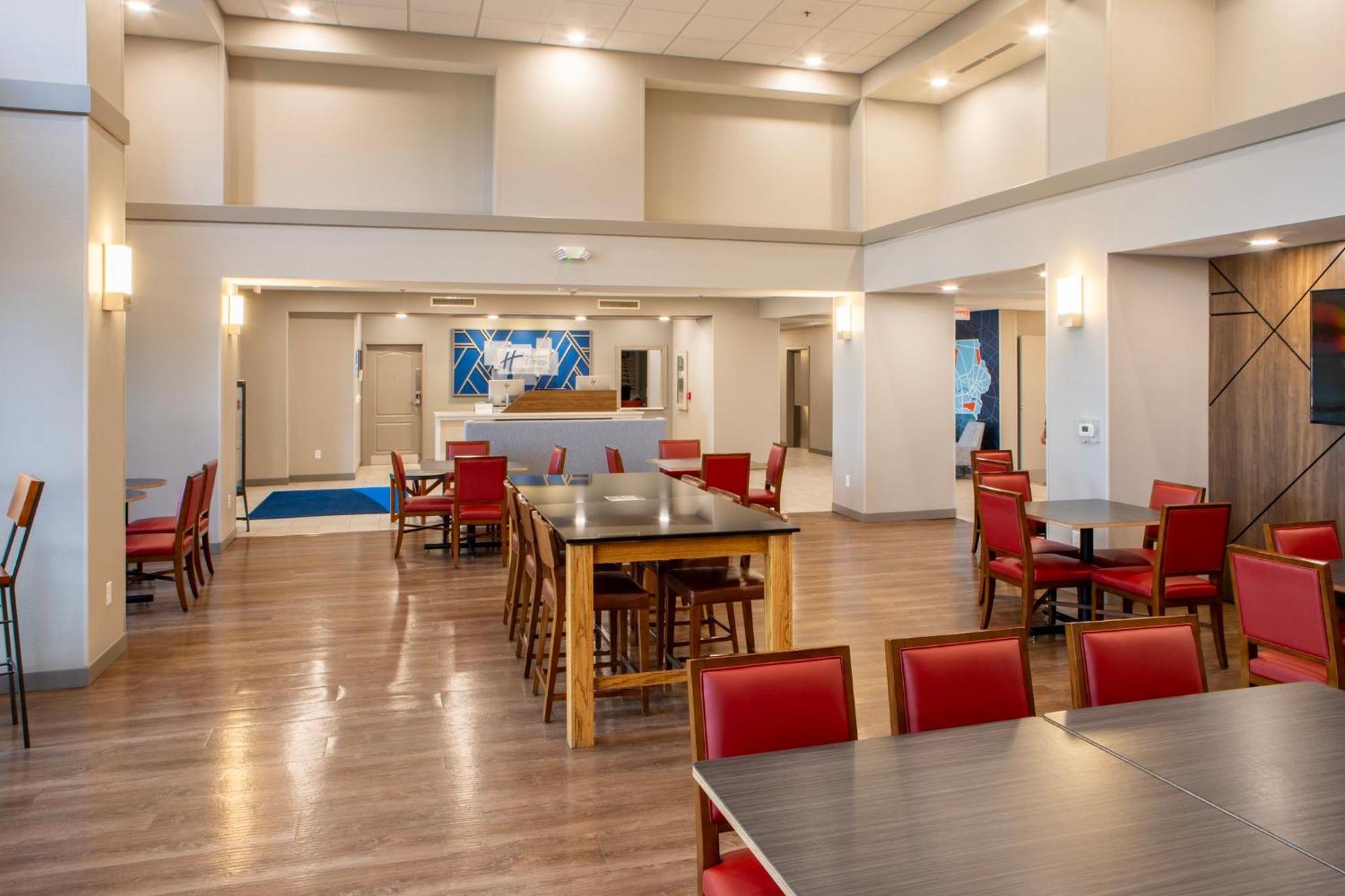 Holiday Inn Express & Suites Sioux City-South By Ihg Esterno foto