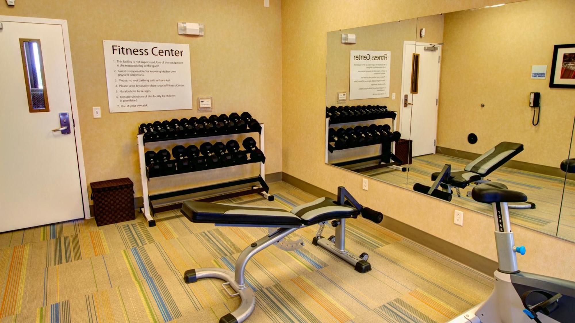 Holiday Inn Express & Suites Sioux City-South By Ihg Esterno foto